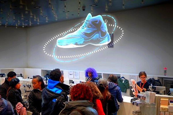 Découvrez notre nouvelle révolution technologique : l&#8217;écran 3D hologramme. Woippy