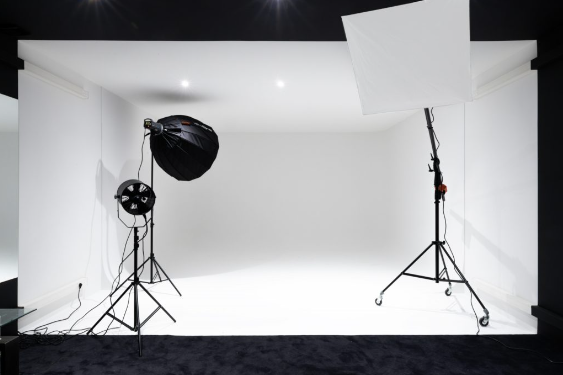 Location de Studio Photo à Nancy : Découvrez nos Prestations Complètes Villers-lès-Nancy